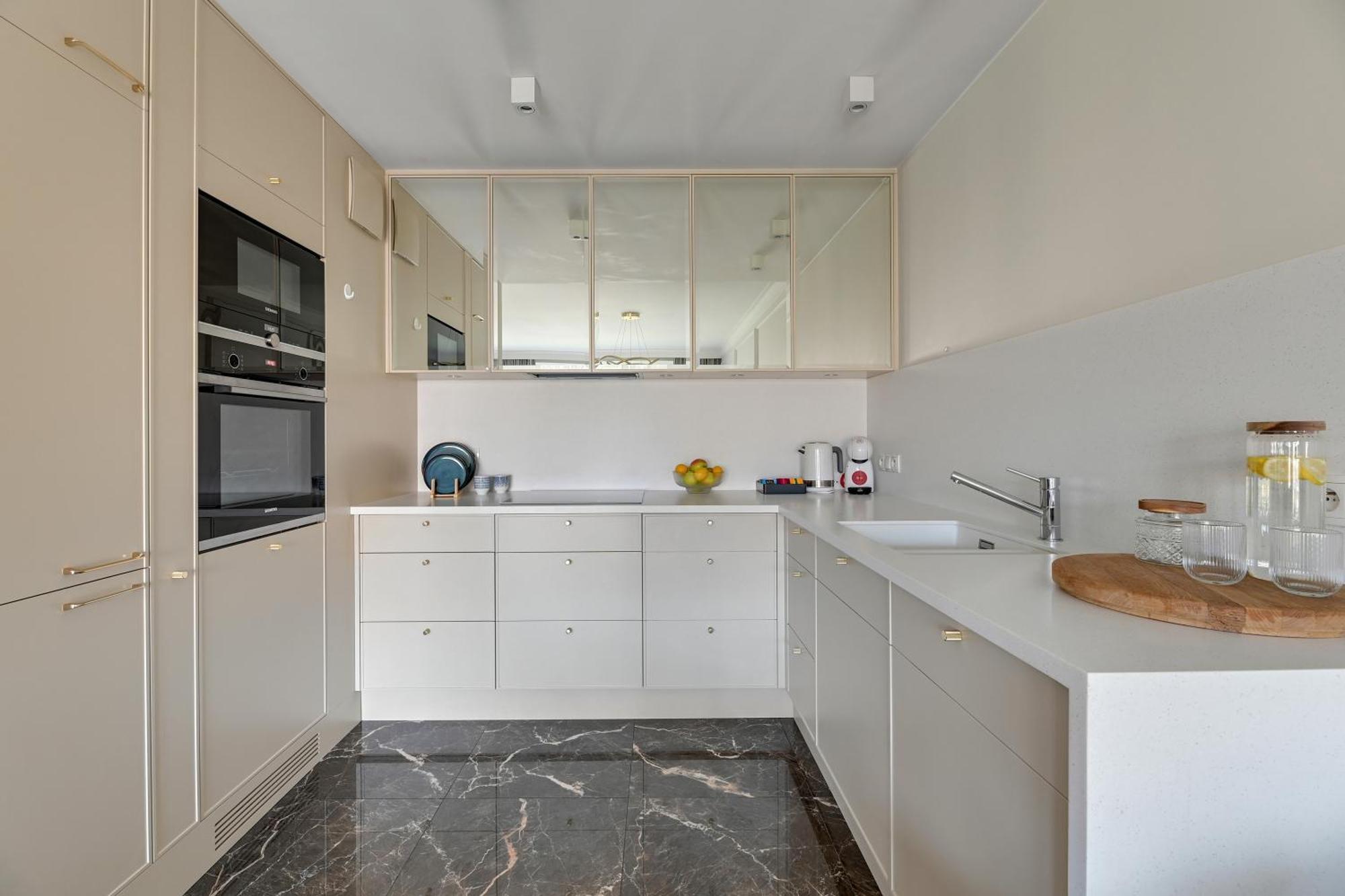 Rezydencja Wintera & Parking By Downtown Apartments Гданск Екстериор снимка